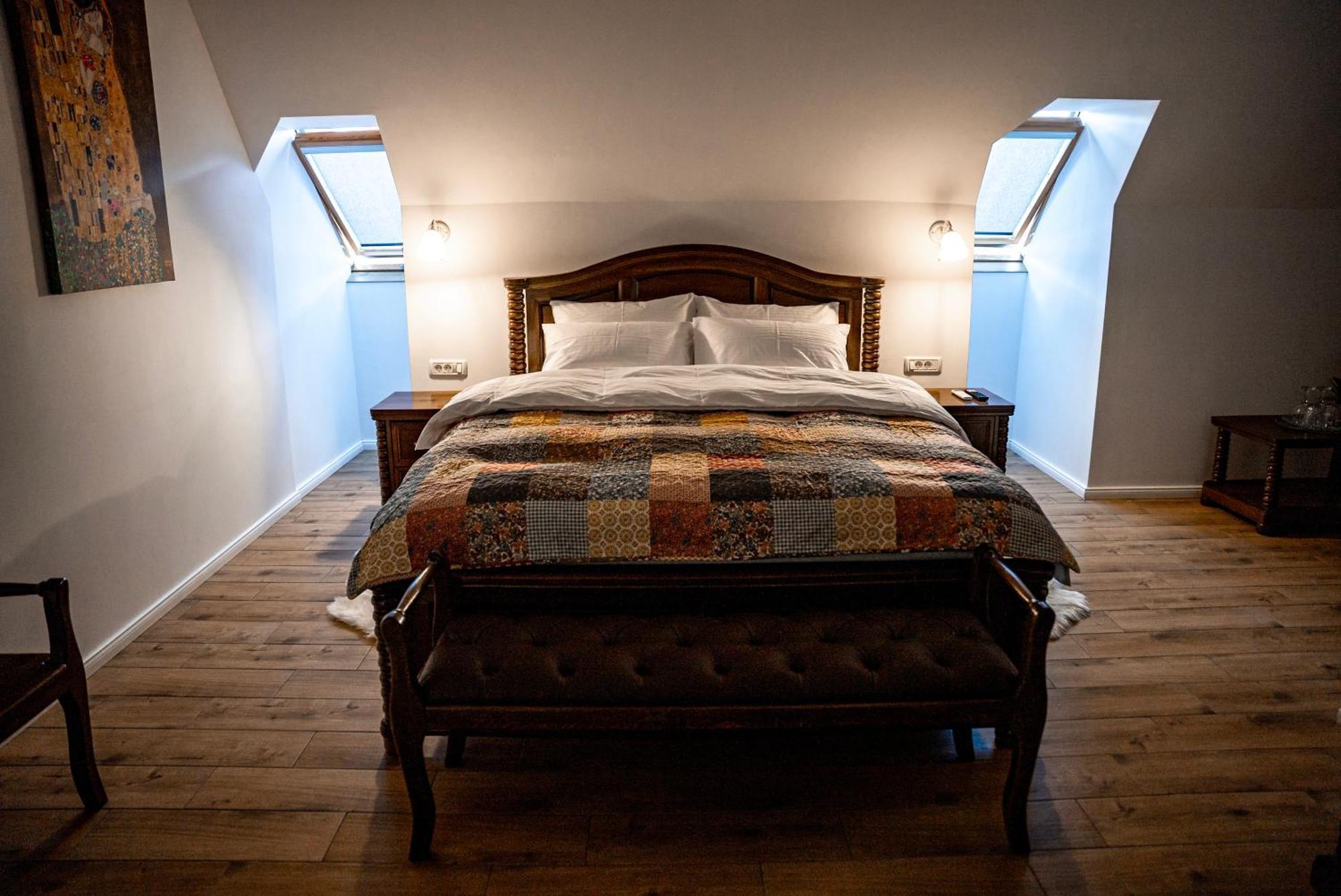 Boutique Marlen Bed & Breakfast Ghimbav Eksteriør bilde