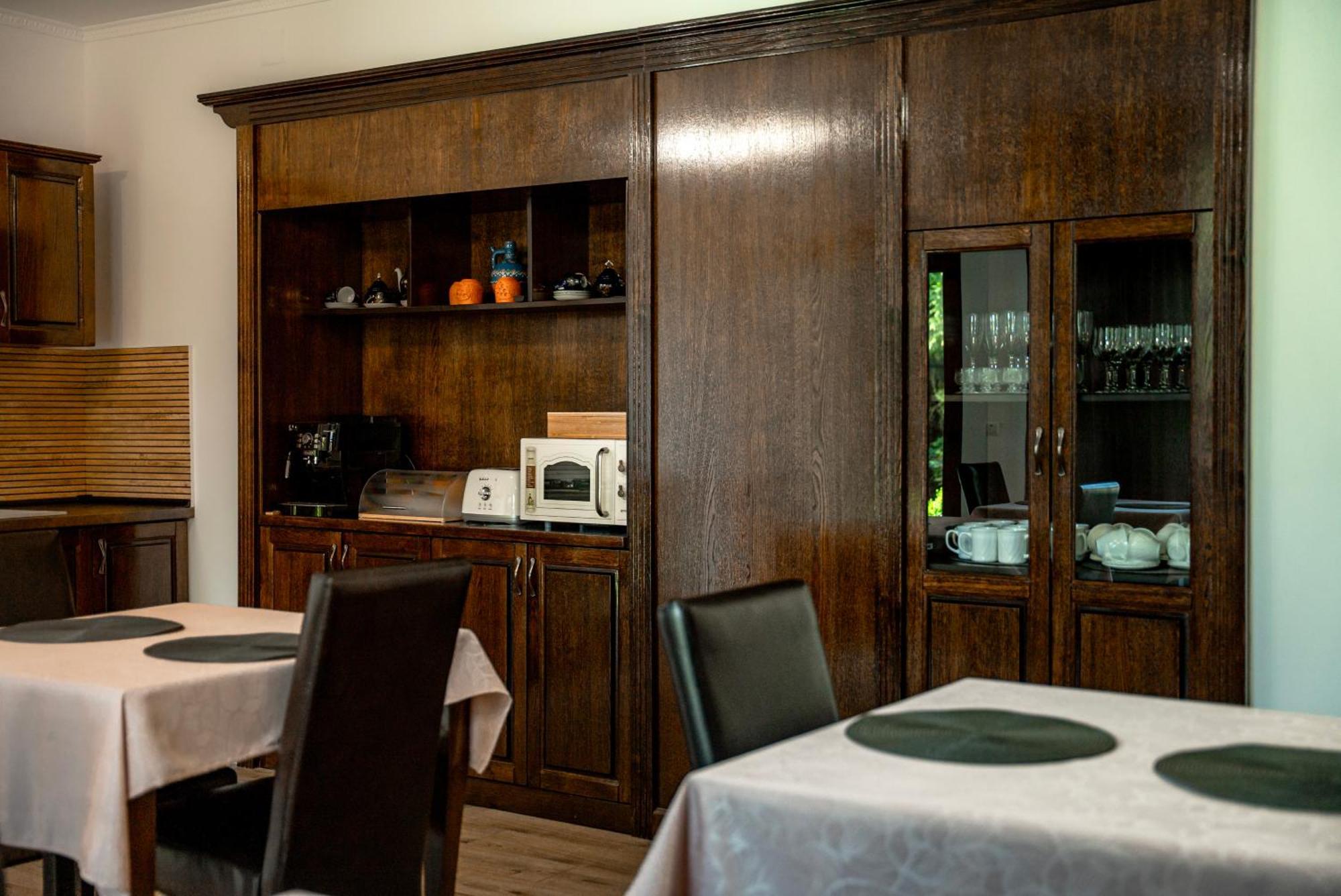 Boutique Marlen Bed & Breakfast Ghimbav Eksteriør bilde