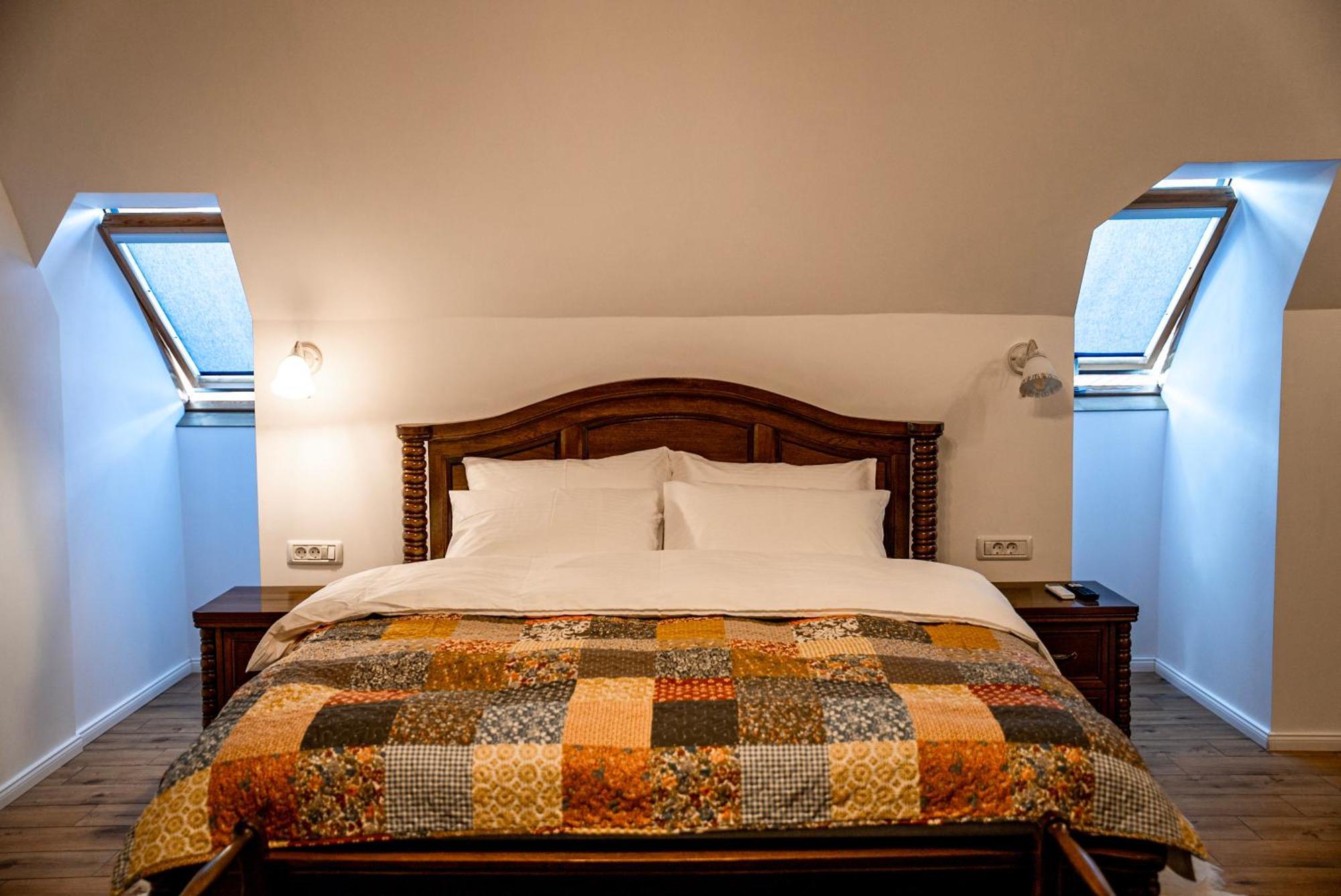 Boutique Marlen Bed & Breakfast Ghimbav Eksteriør bilde