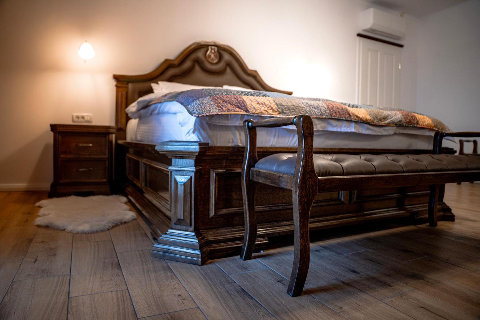 Boutique Marlen Bed & Breakfast Ghimbav Eksteriør bilde