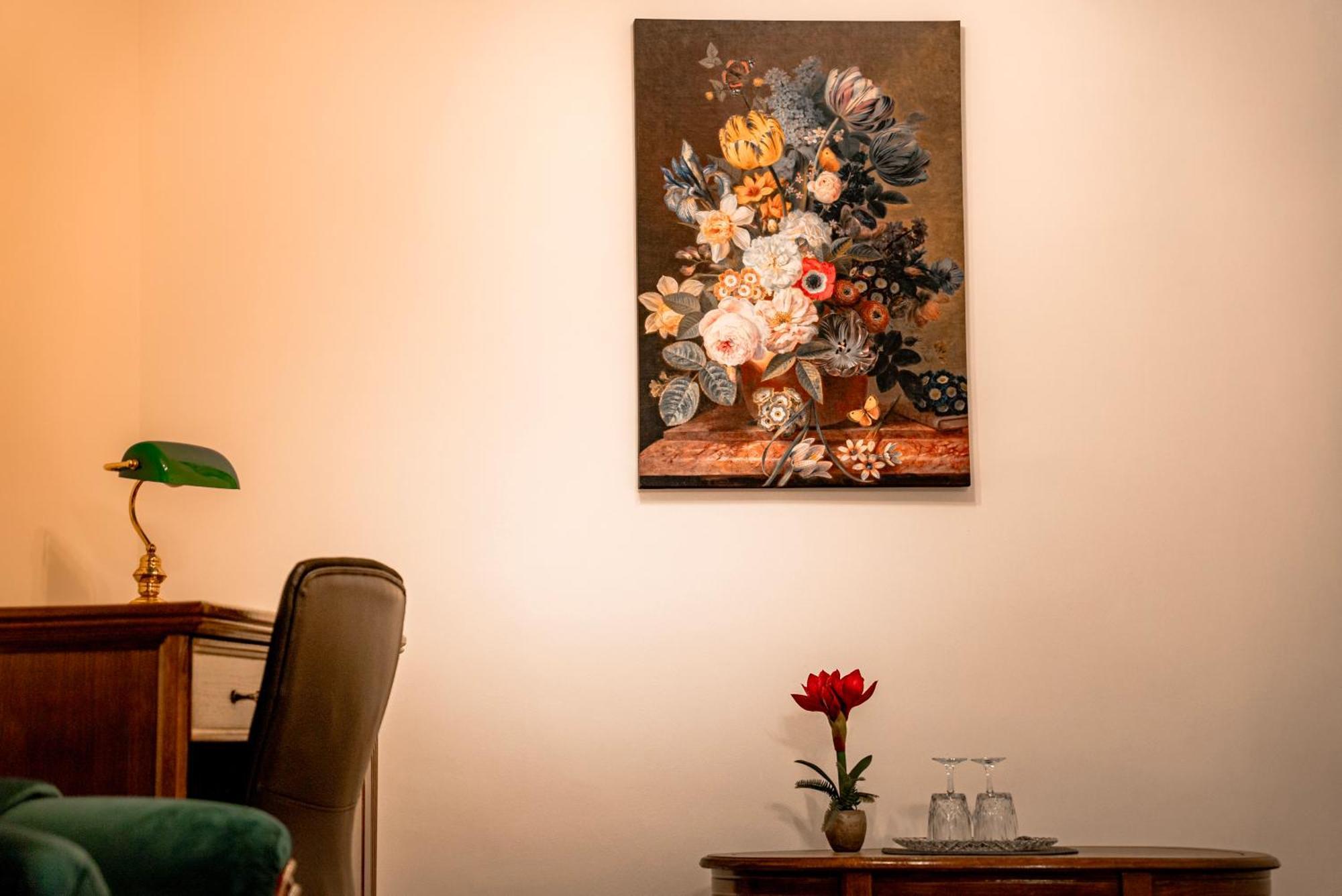 Boutique Marlen Bed & Breakfast Ghimbav Eksteriør bilde