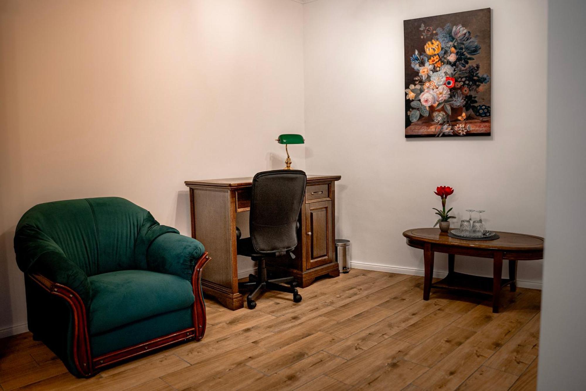 Boutique Marlen Bed & Breakfast Ghimbav Eksteriør bilde