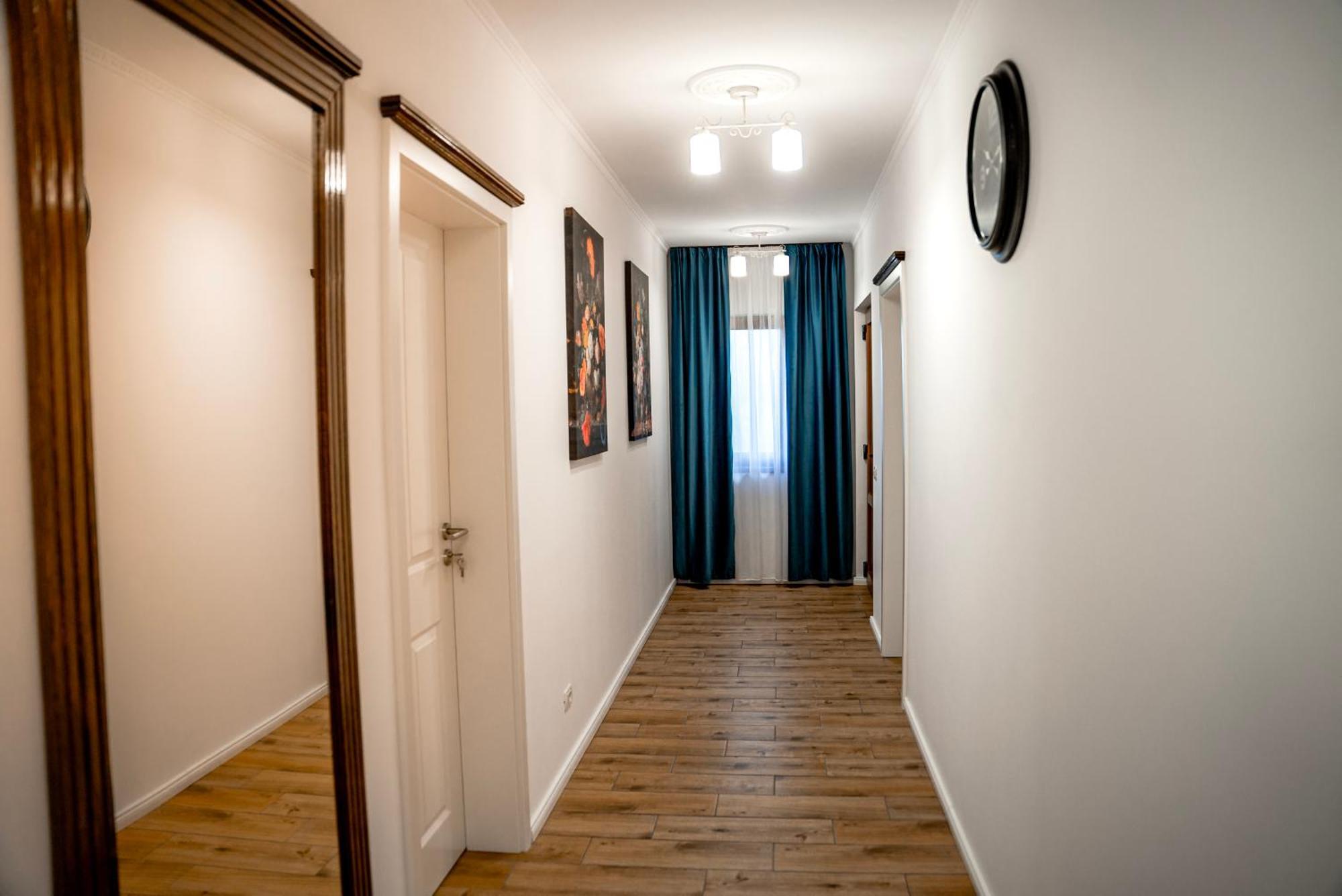Boutique Marlen Bed & Breakfast Ghimbav Eksteriør bilde